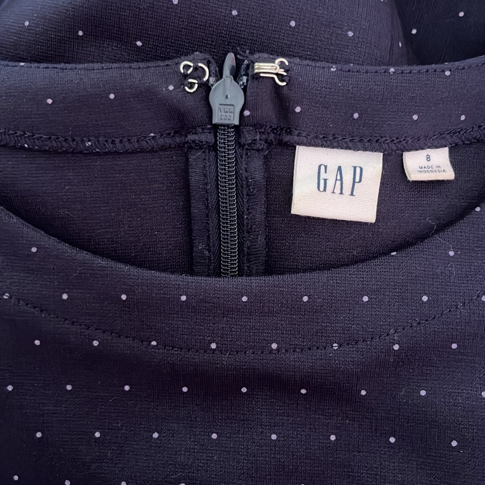 Gap Dress - Picture 9 of 9